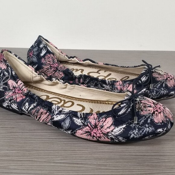 Sam Edelman Felicia Ballet Flats Floral Tapestry, Navy & Pink, Womens Size 5.5 M - Picture 1 of 12